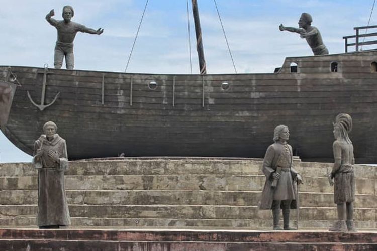 Replika kapal Portugis di komplek Monumen Lifau, Oecusse, Timor Leste.