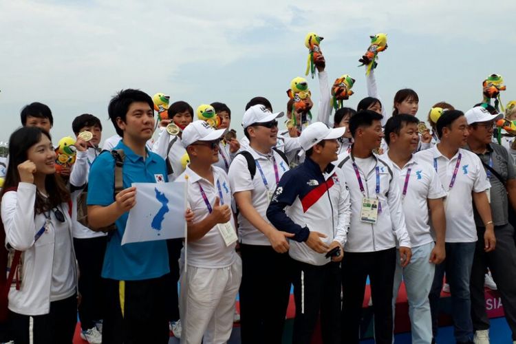 Tim perahu naga Korea Bersatu - BOLASPORT.com/Any Hidayati