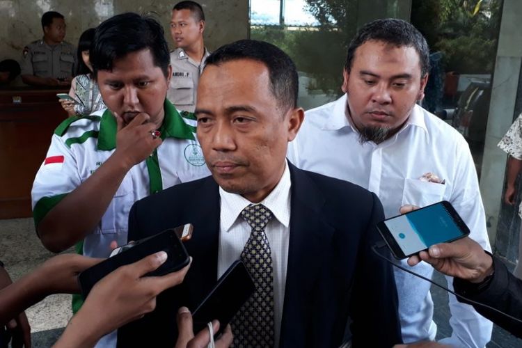 Pengacara Rizieq Shihab, Sugito Atmo Pawiro ketika ditemui di Bareskrim Mabes Polri, Jakarta, Jumat (4/5/2018).