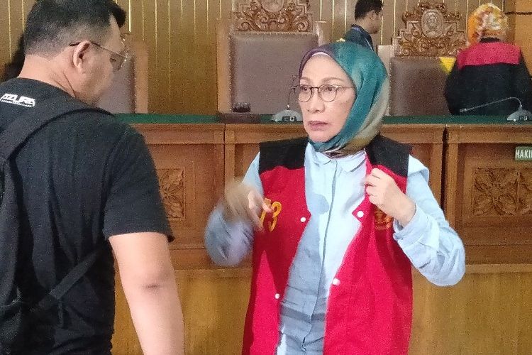 Ratna Sarumpaet Usai Jalani Sidang Pembacaan Tuntutan di Pengadilan Negeri Jakarta Selatan, Selasa (28/5/2019)