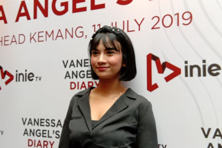 Vanessa Angel berpose di Queen Head, Kemang Raya, Jakarta Selatan, Kamis (11/7/2019).