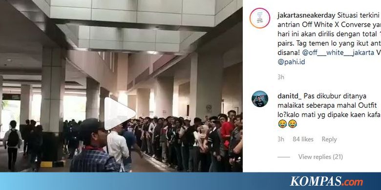 Rela Antre Berjam-jam demi Diskon Besar Off-White x Converse