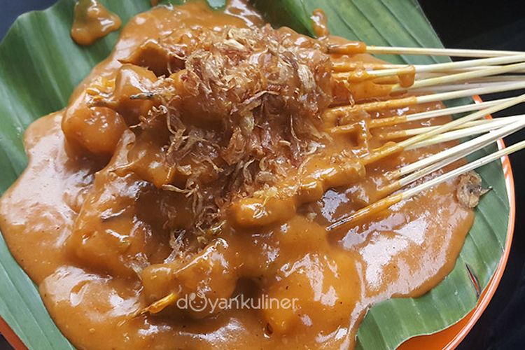 Sate Padang Takana Juo di Bendungan Hilir (Benhil), Jakarta Pusat.