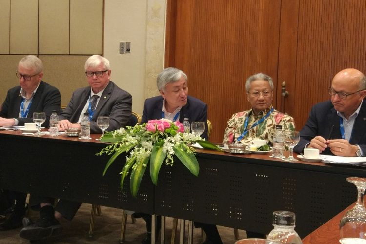 Konferensi pers FIDIC International Infrastructure Conference 2107, di Jakarta Convention Center (JCC), Jakarta, Minggu (1/10/2017).