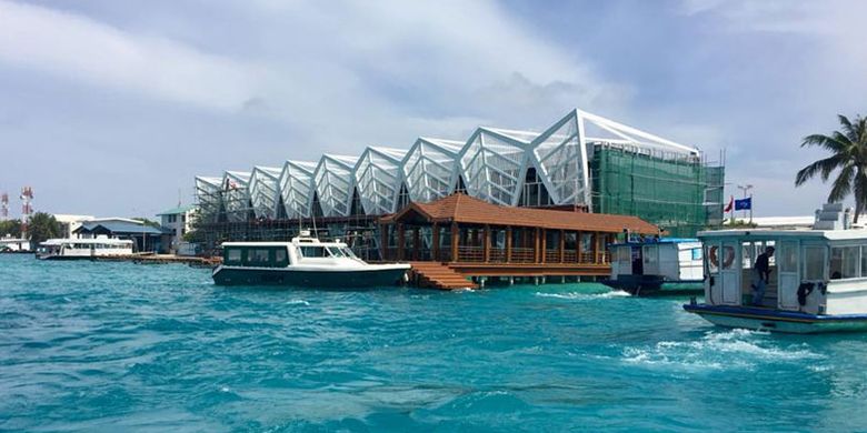 Bandara Inernasional Velana di Maladewa.