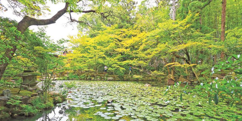 Kuil Tenjuan merupakan salah satu anak kuil yang ada di dalam areal Kuil Nanzenji di Kyoto, Jepang.