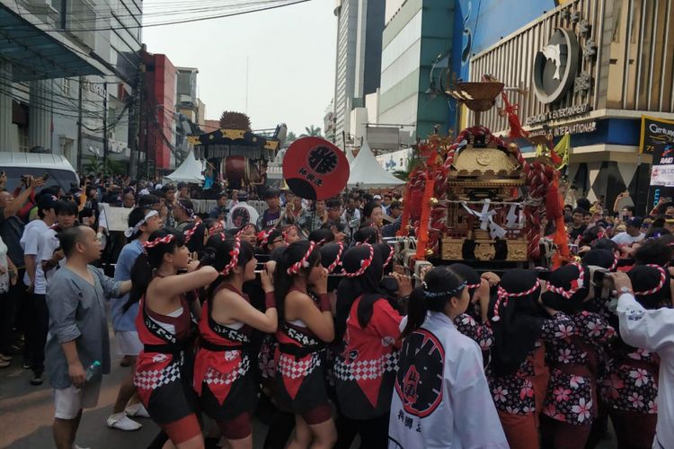 Arak-arakan Dashi dan Mikoshi di festival Ennichisai, Blok M Sequare, Jakarta Selatan, Minggu (1/7/2018