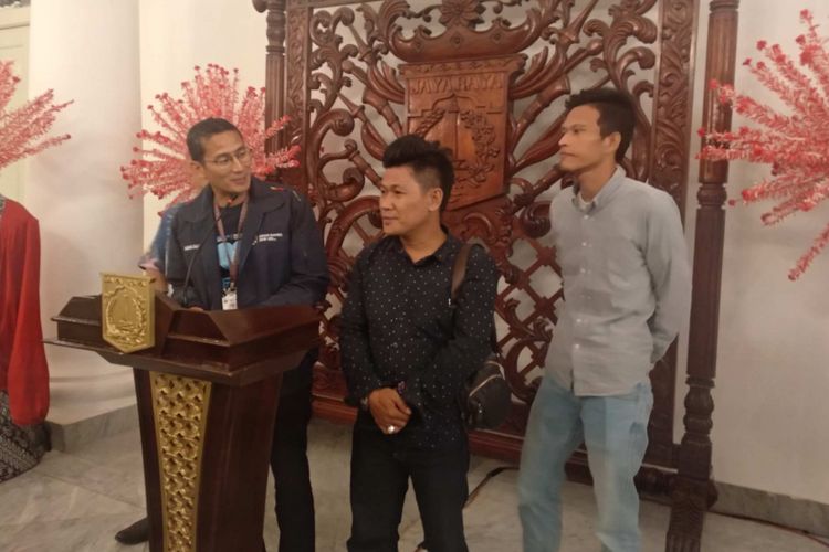 Wakil Gubernur DKI Jakarta Sandiaga Uno mengundang Thamran, warga Penjaringan, Jakarta Utara ke Balai Kota, Kamis (19/7/2018).