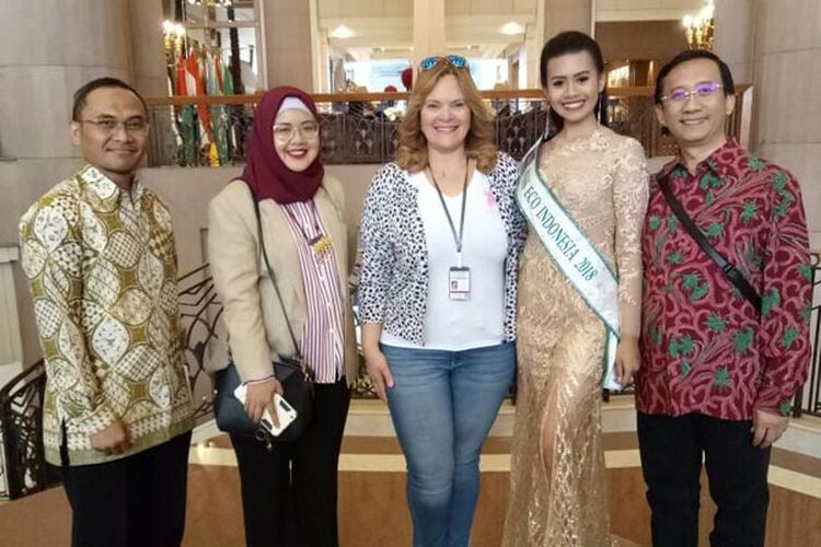 Astira Intan Vernadeina, Duta Indonesia akan ikut berkompetisi dalam pemilihan Miss Eco International 2018 di Mesir pada Jumat (27/4/2018). Astira Intan Vernadeina yang juga Runner Up III Putri Pariwisata 2017 tiba di Kairo, Mesir, Senin (9/4/2018).