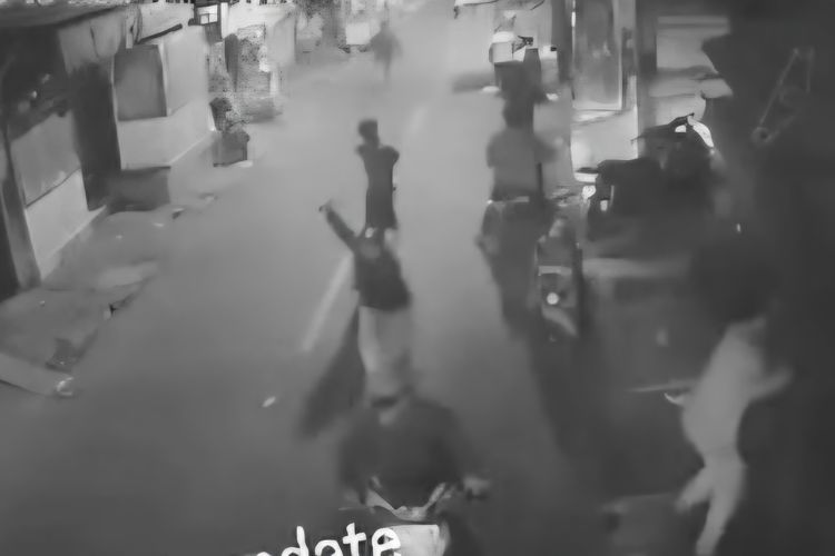 4 Pria Bersenjata Tajam Serang Warga di Koja Jakut, Satu Orang Luka