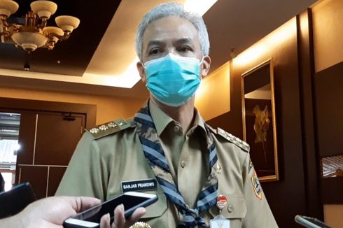 Ganjar Tegur Pengelola Mal di Semarang yang Pengunjungnya Membeludak dan Abai Jaga Jarak