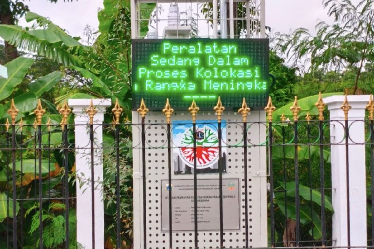 Alat pemantau kualitas udara di sekitar fasilitas Refuse Derived Fuel (RDF) Rorotan. RDF Rorotan dirancang untuk sampah basah di Jakarta. Simak tahapan lengkap pengolahan sampah hingga menjadi refuse derived fuel (RDF).