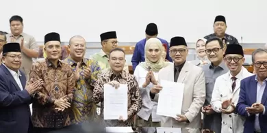 DPR Apresiasi Subsidi Rp 3,18 Juta per Jemaah, Pelunasan Haji 2027 Jadi Lebih Ringan