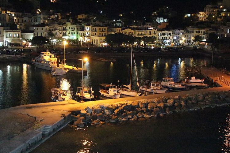 Mengenal Pulau Ikaria, Kawasan Blue Zone Yunani Tempat Warga 