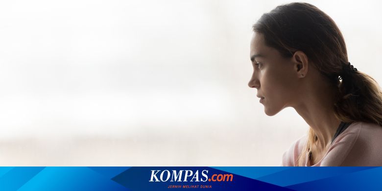 7 Sinyal Mantan Ingin Kembali ke Pelukan - Vimarsana News