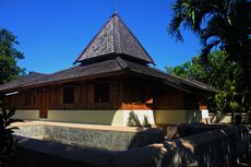 Melongok Masjid Kuno Godhegan, Atap Berbentuk Segitiga dan Dibangun pada Masa Pangeran Diponegoro