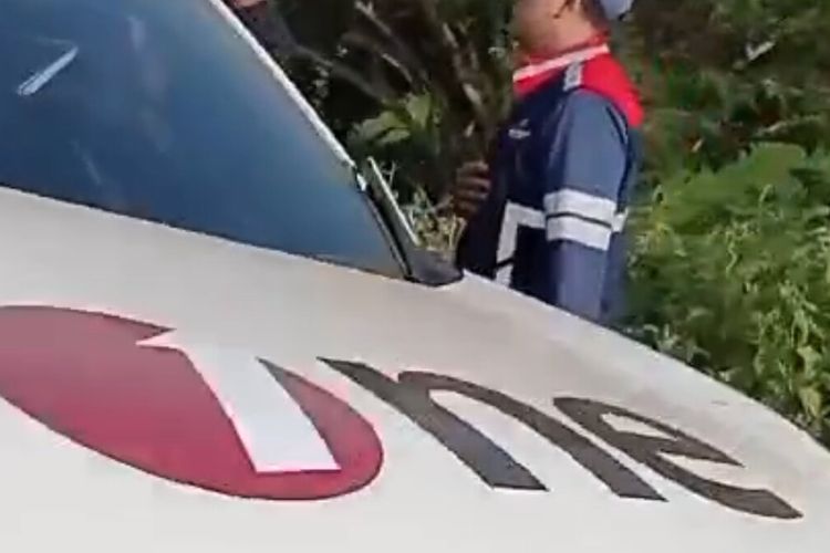 Mobil tvOne yang mengalami kecelakaan di tol Pemalang - Batang