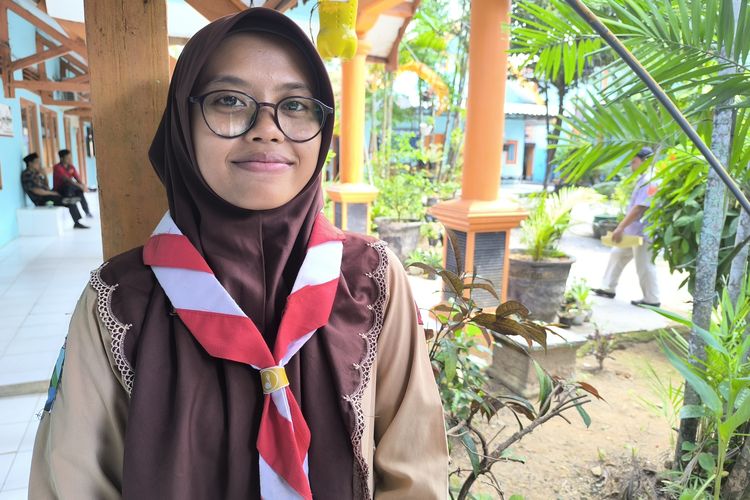 Kisah Weni, Anak Buruh Tani di Pamekasan Lolos ITS, Demi Daerahnya Bebas Sampah