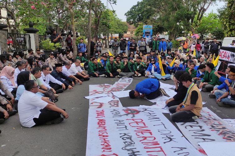Mahasiswa Desak PLN Tanggung Jawab soal Pemadaman Listrik di Tulungagung, Kerugian Capai Rp 1,8 M