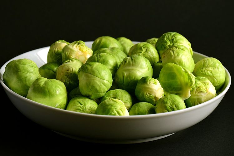 Ilustrasi kol brussel atau brussel sprout. 