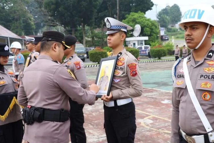 Langgar Kode Etik, 4 Anggota Polres Solok Selatan Diberhentikan Tidak Hormat