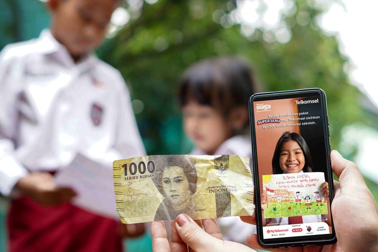 Melalui kampanye Donasi Super Seru, Telkomsel menyisihkan Rp 1.000 dari setiap pembelian Paket Super Seru selama periode 21 Maret hingga 31 Mei 2024 untuk merenovasi ruang kelas di 20 Sekolah Dasar (SD) di seluruh penjuru Indonesia. 