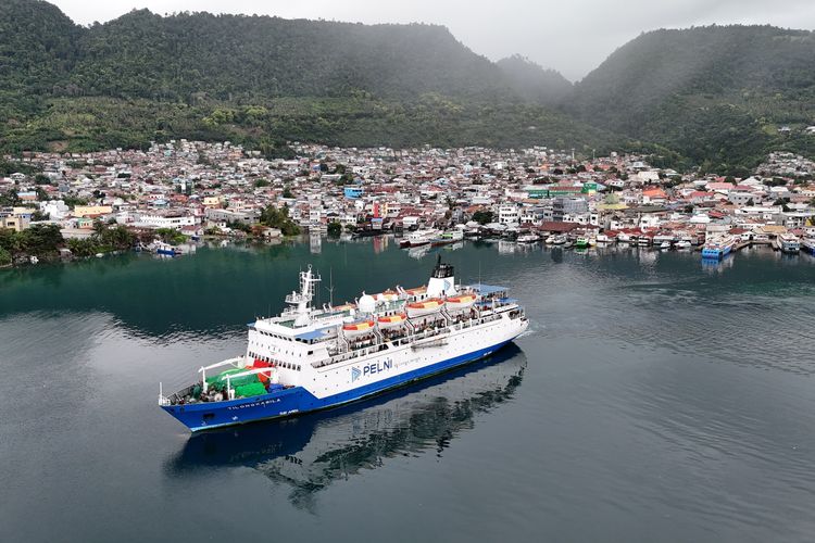 PELNI Buka Layanan Pengiriman Bantuan Gratis untuk Bencana Gempa NTT