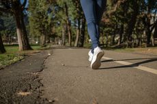 Berjalan Kaki dengan Lambat, Lebih Efektif Turunkan Berat Badan