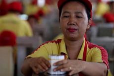 Pekerja Perempuan Sigaret Kretek Tangan Seharusnya Dipandang Setara dan Dilindungi