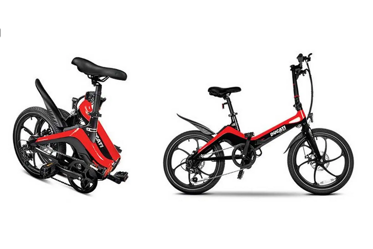 Ducati juga memiliki MG-20, sepeda listrik lipat yang tentunya meningkatkan standar dalam fitur teknologi sepeda lipat.