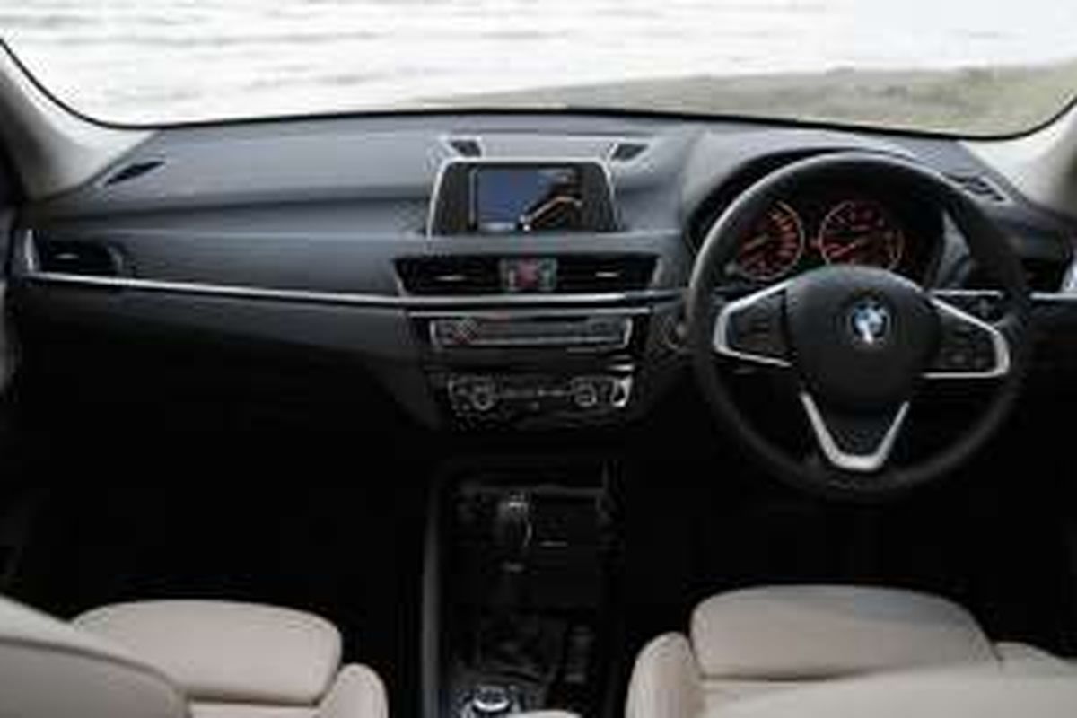 Dashboard All New BMW X1