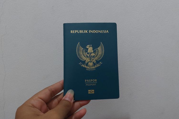 Ilustrasi cara bikin paspor.