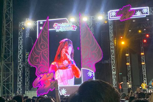 Happy Asmara Menangis Dapat Kejutan Ulang Tahun di Panggung Java Pop Festival 2023