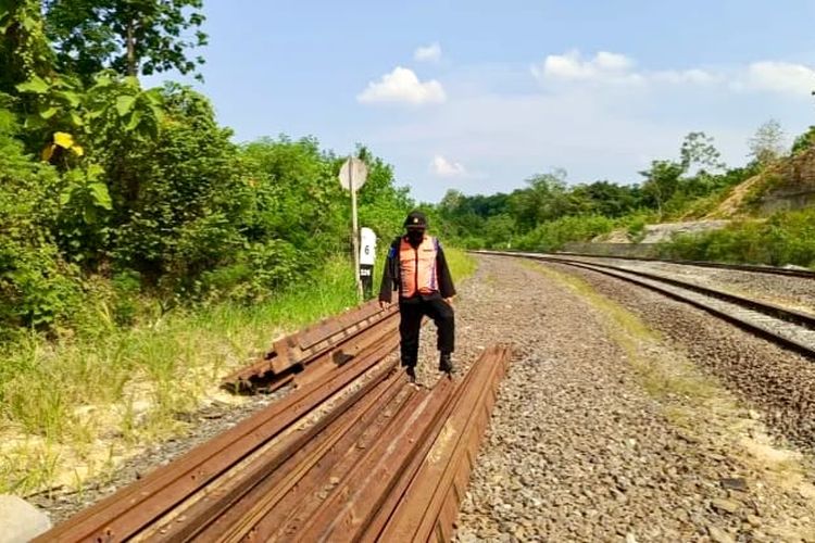 Rel Kereta 1,5 Km di Way Kanan Dicuri, Kerugian KAI Tembus Rp 1,4 Miliar