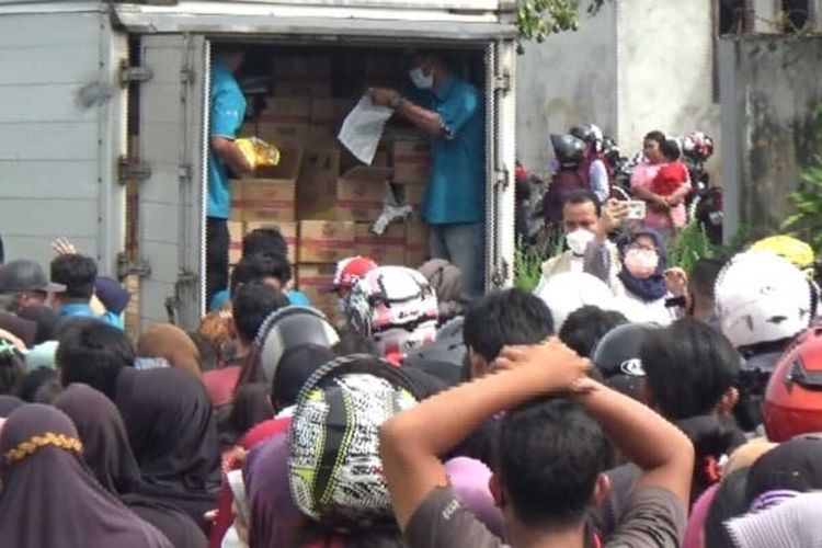 Kondisi warga Bengkulu untuk mendapatkan satu liter minyak goreng