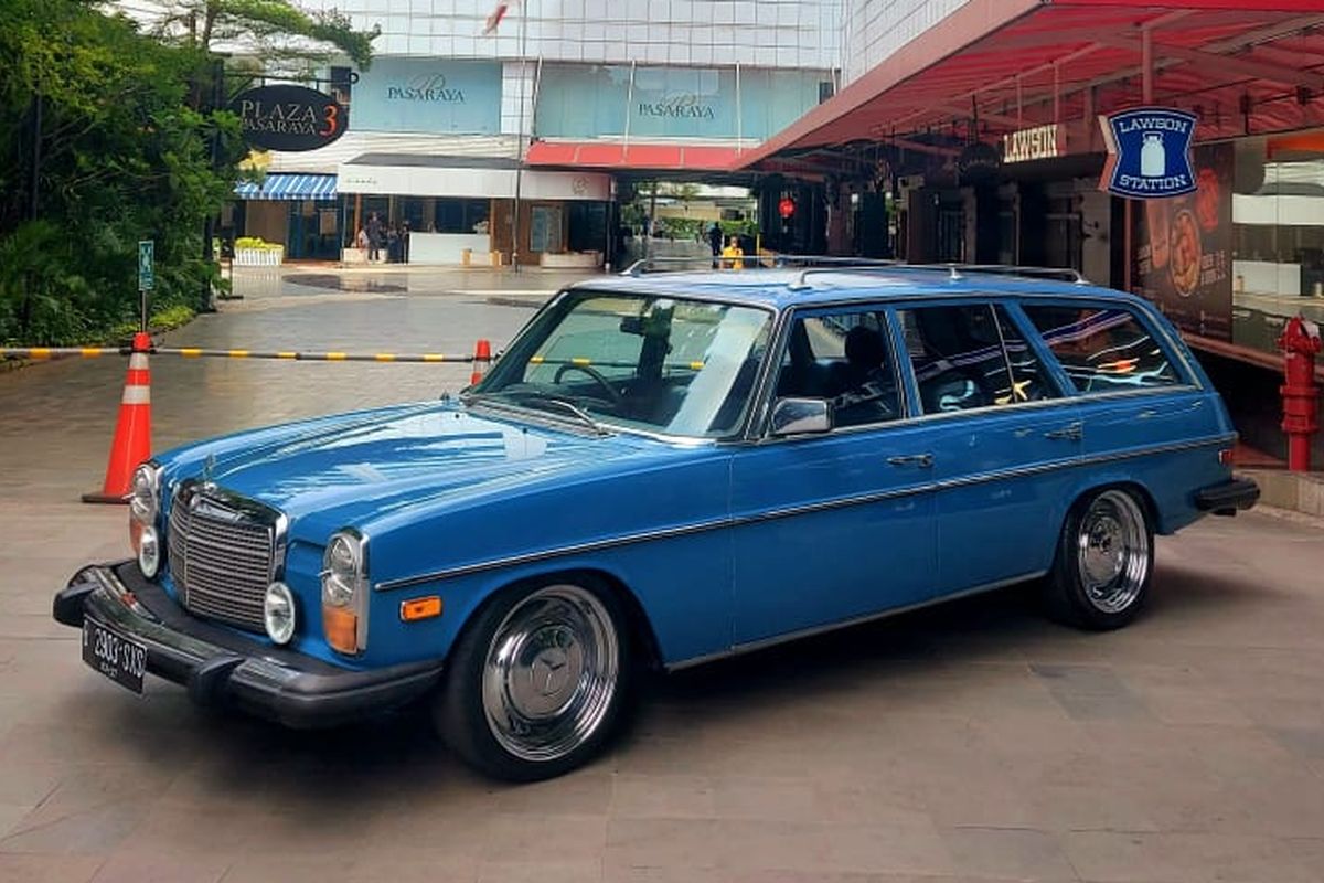 Modifikasi Mercedes-Benz W115 bergaya station wagon