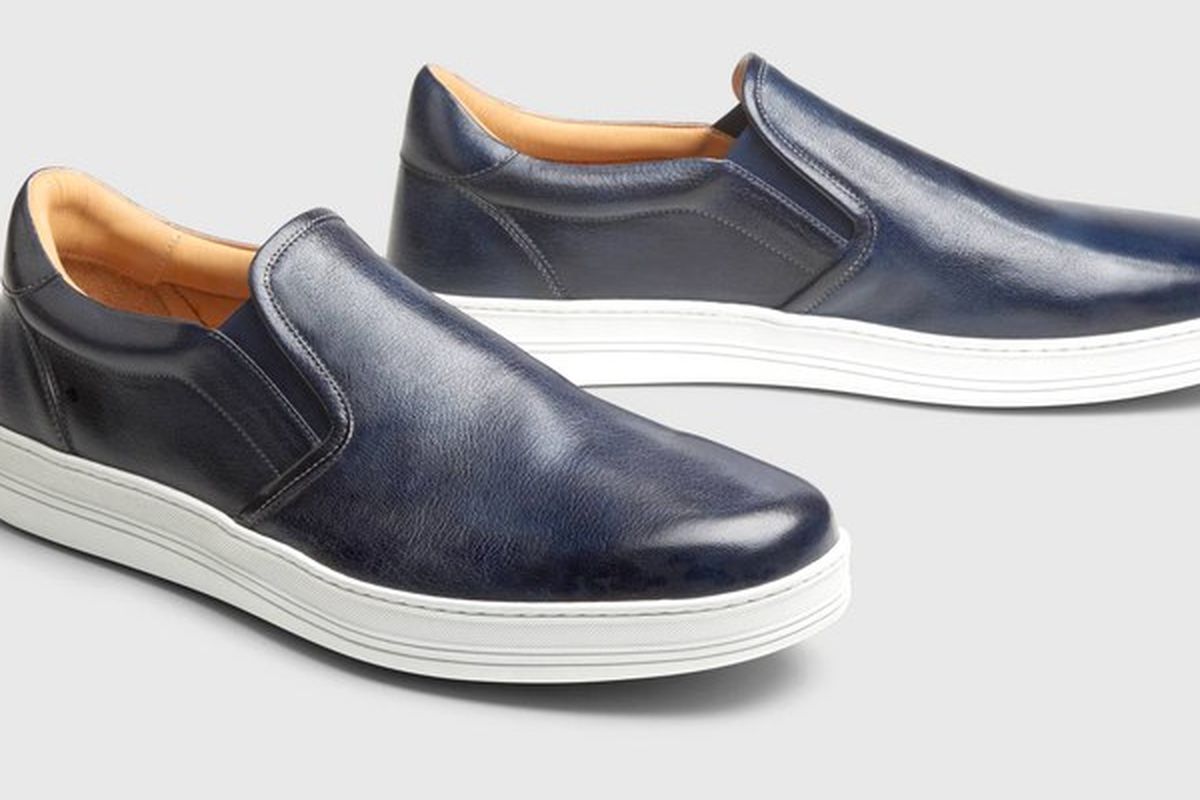 Sepatu slip-on dari M.Gemi