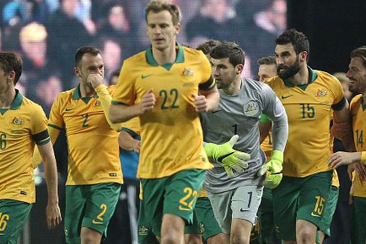 Para pemain Australia bergembira usai menjebol gawang Jerman. 