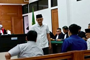  Kades Kohod Arsin Divonis 3,5 Tahun Penjara dan Denda Rp100 Juta Terkait Kasus Pagar Laut