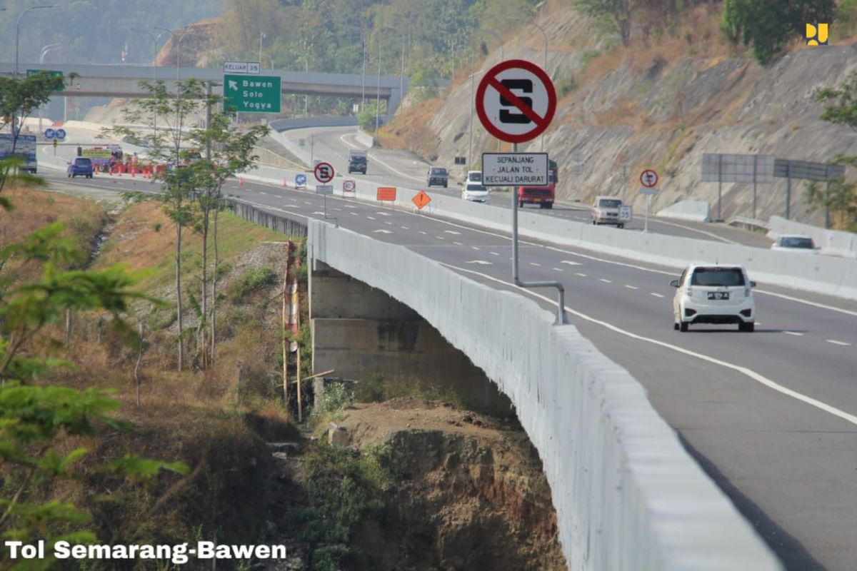 Jalan Tol Semarang-Bawen