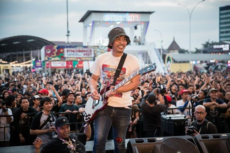 Dadi Eks Gitaris Superglad Meninggal Dunia 