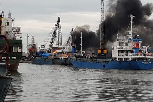 Kapal KM Bandar Lestari Terbakar di Pelabuhan Sunda Kelapa, Ini Penjelasan Kemenhub