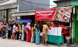 Alfamart Bagikan 60.000 Paket Buka Puasa, Libatkan 102 UMKM Warteg di 34 Kota