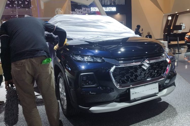 Persiapan Suzuki pamer model baru Grand Vitara di IIMS 2023, Kamis (16/2/2023).