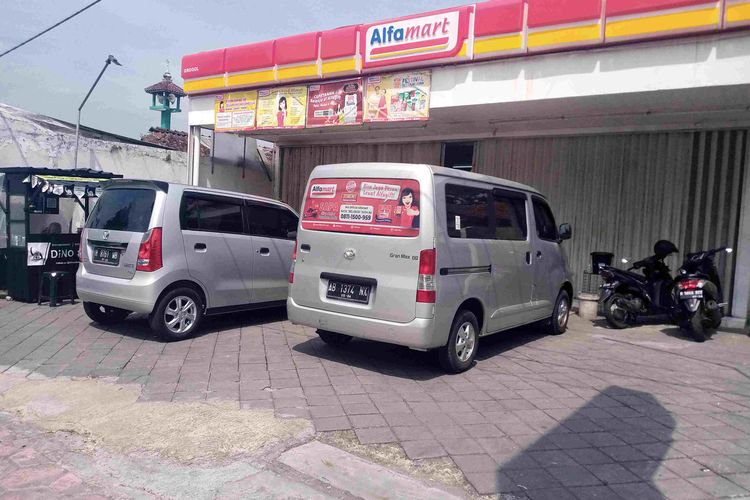 Minimarket Alfamart di Jalan Nakula Sadewa yang dibobol komplotan pencuri.