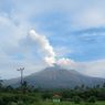 Gunung Lewotobi Alami 30 Kali Gempa Embusan dalam 12 Jam