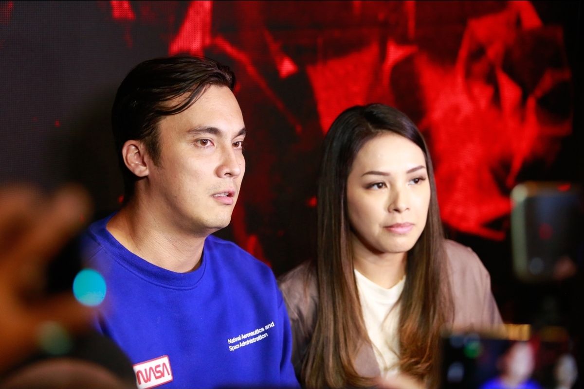 Rendy Kjaernett dan Lady Nayoan di Kawasan Gunawarman Jakarta Selatan, Rabu (4/10/2023).