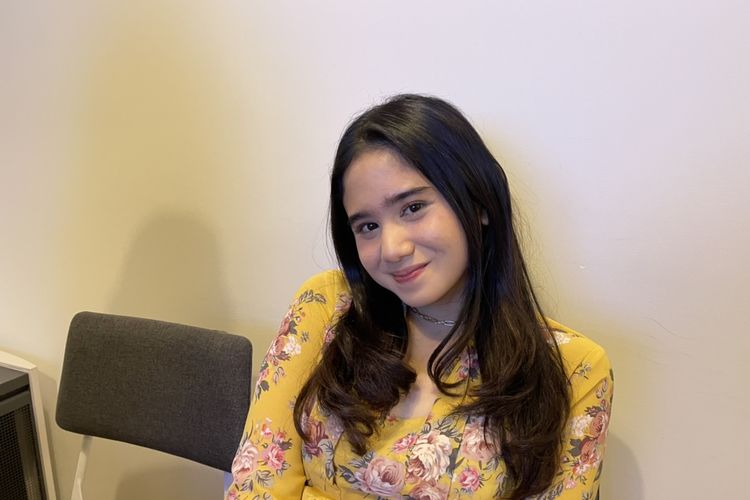 Tissa Biani saat wawancara bersama Kompas.com di Studio Resso, kawasan Setia Budi, Jakarta Selatan, Jumat (10/6/2022).