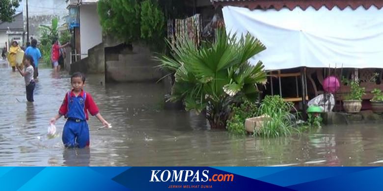 Ratusan Rumah Di Pangkal Pinang Terendam Banjir