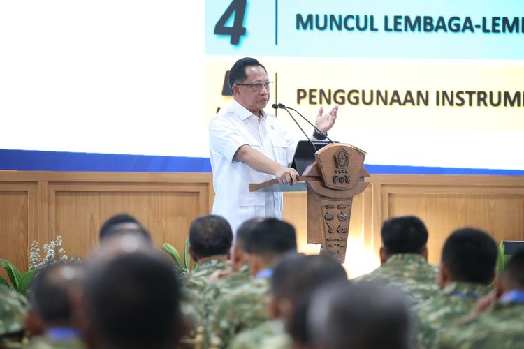 Mendagri Tito Apresiasi Peran Jajaran TNI Bantu Jaga Inflasi dan Stabilitas Nasional